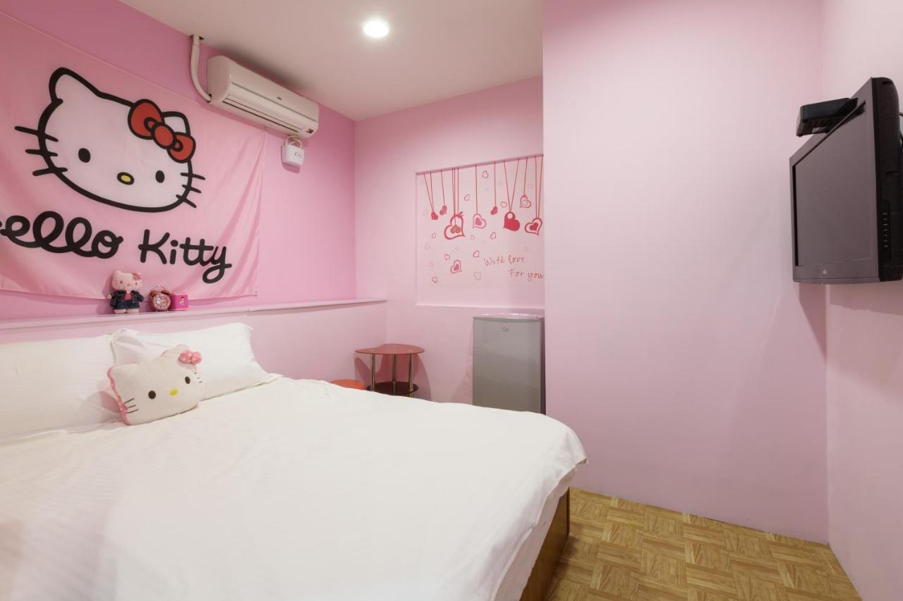 羅東夜市 小宅一生民宿 Night Market Small House Lifetime Hotel ليودونغ المظهر الخارجي الصورة